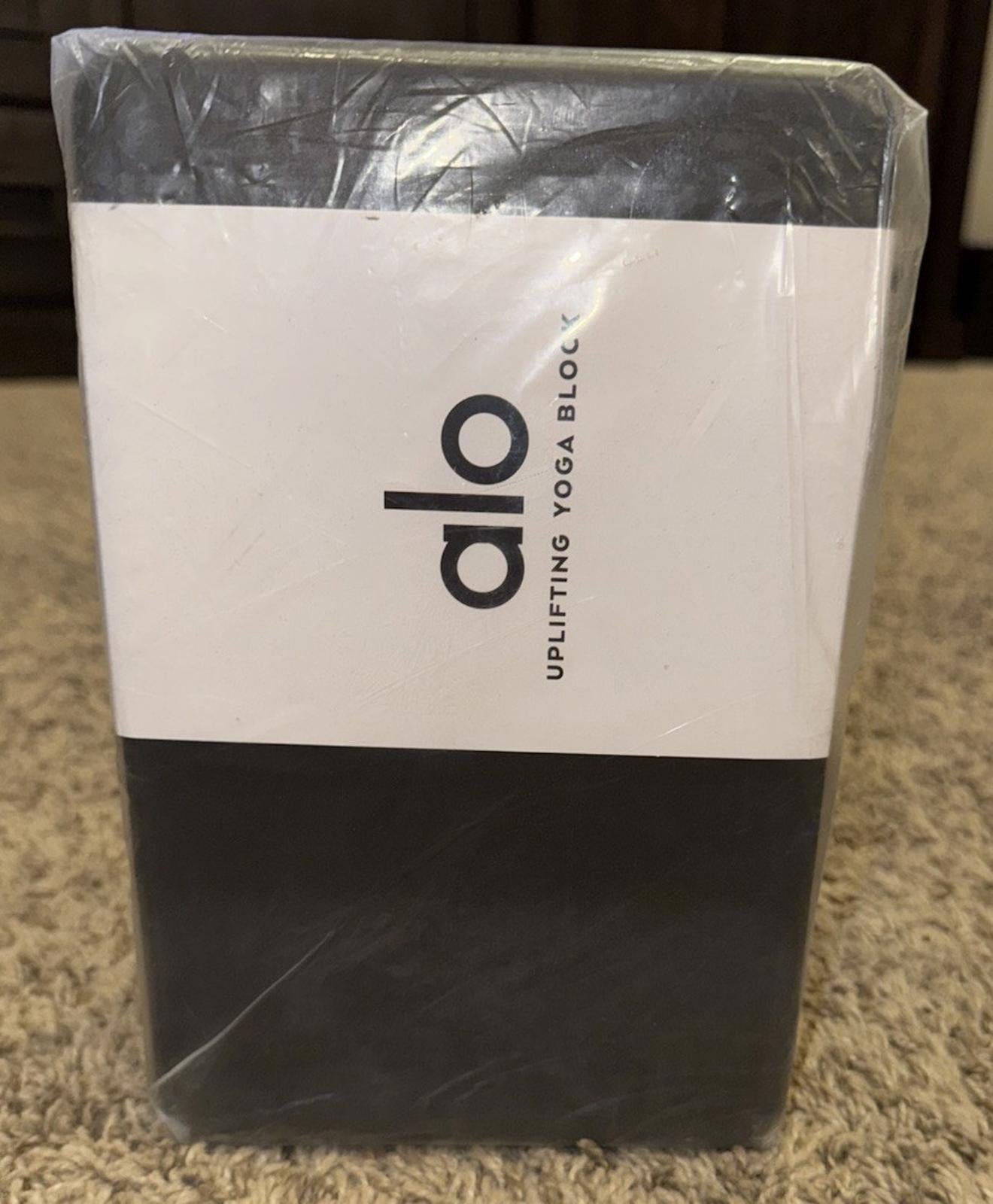 NEW Alo Yoga Black Dense Foam Brick Block NWT New In packaging