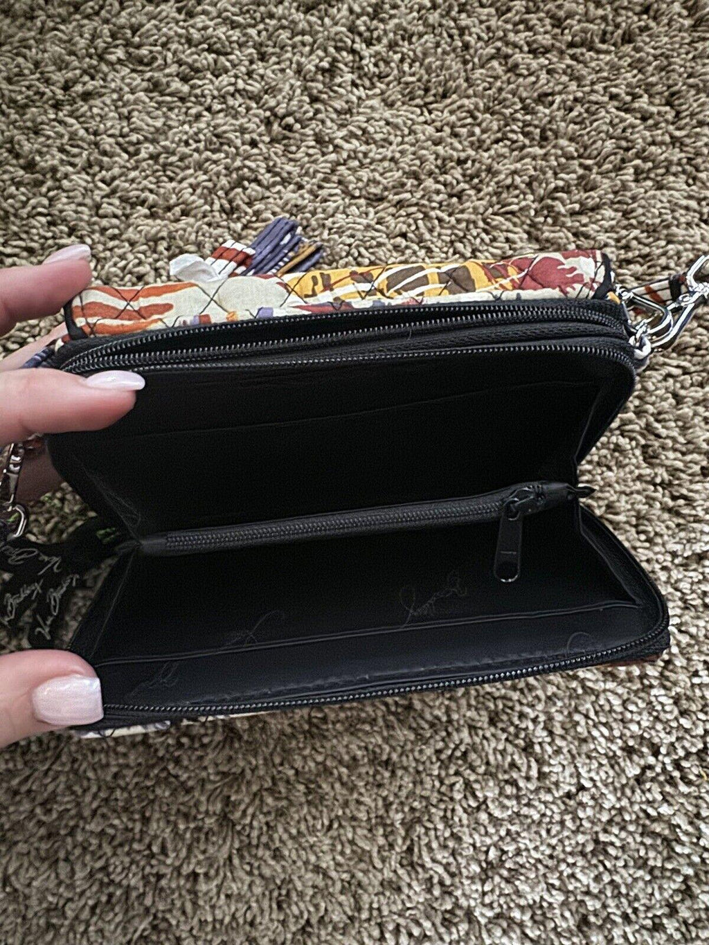 Vera Bradley  Little Crossbody in Painted Feathers . Retired print. NWOT