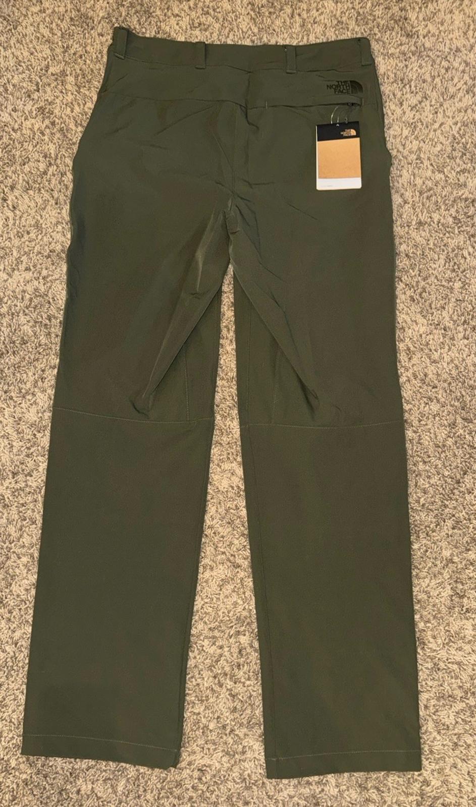 NEW! The North Face Men's Size 31x32 Reg Paramount  Active Pants Green