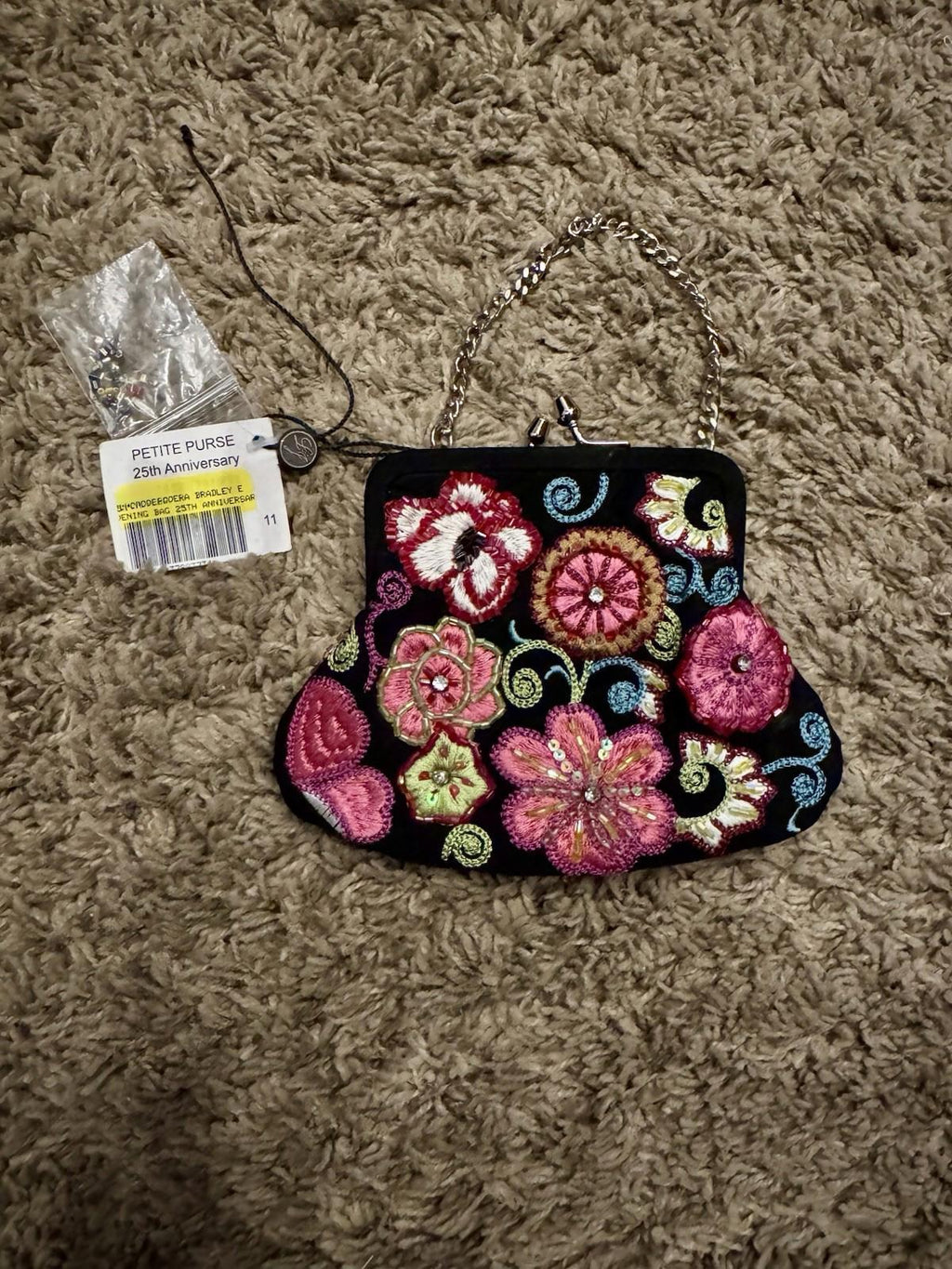 Vera Bradley 25th Anniversary Petite Purse Bag Embroidered Beaded And Kiss Lock