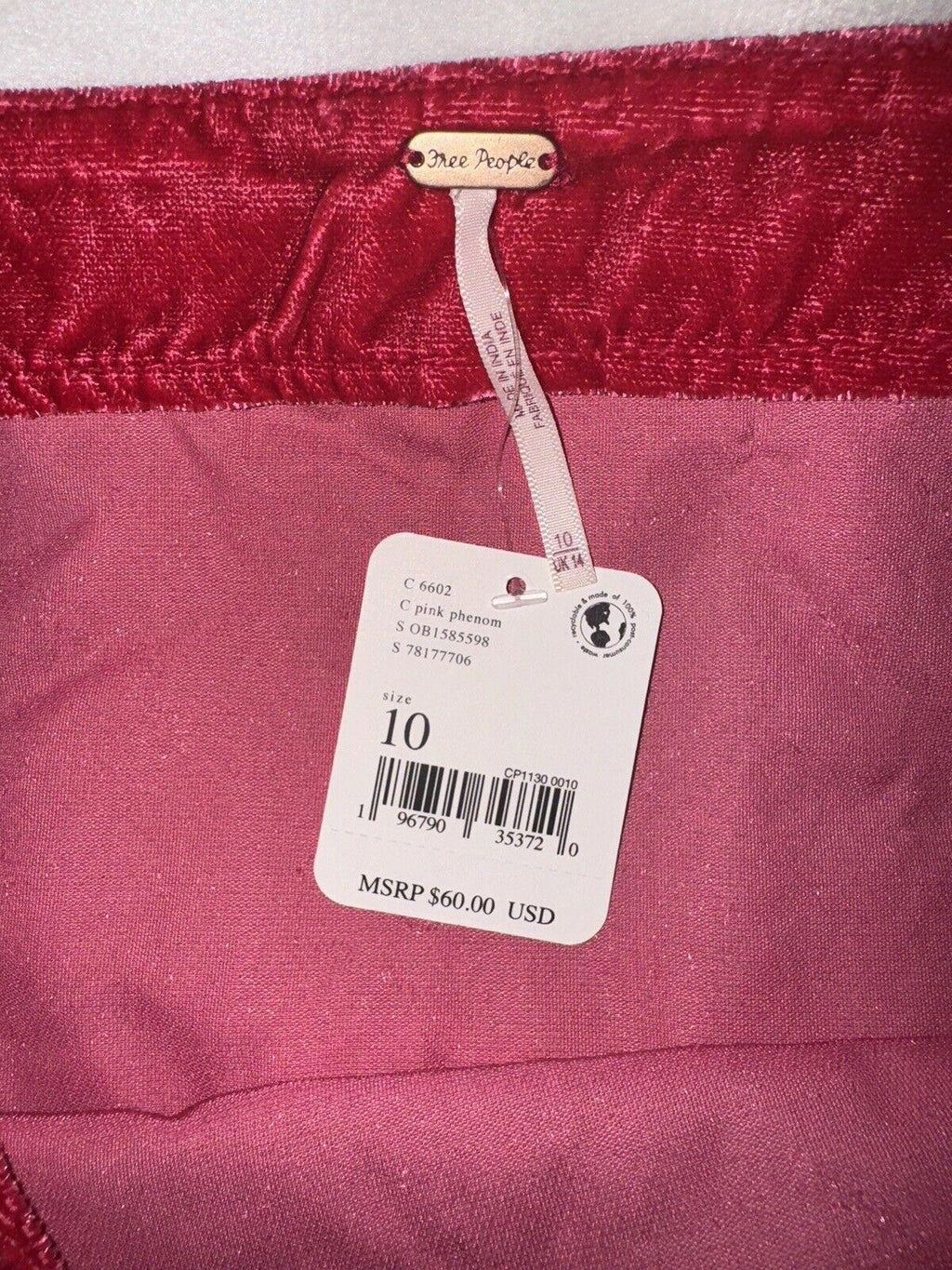 Free People sz 10 Annalise Low Rise Velvet Skirt Hot Pink