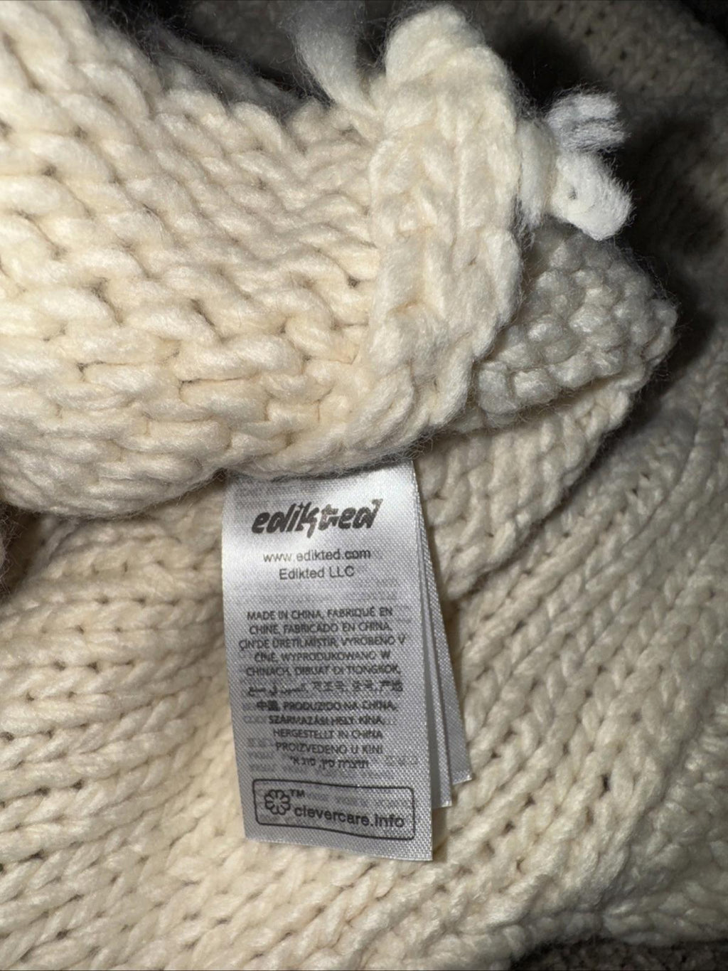 NEW!! EDIKTED MEGA STAR CROP  KNIT SWEATER CREAM SIZE M/L NWT MSRP $76