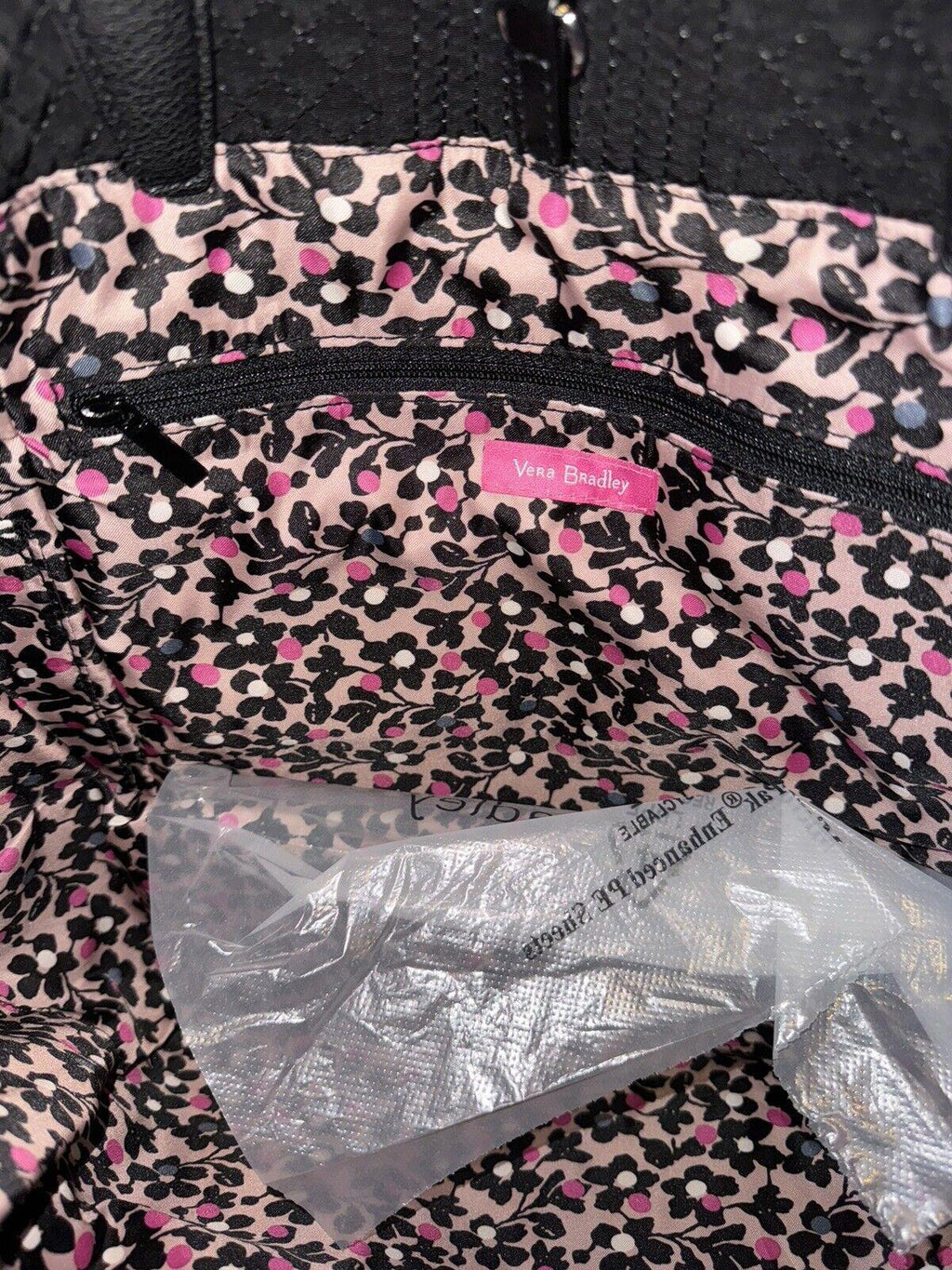 NEW Vera Bradley Change It Up Tote Handbag CLASSIC BLACK 23012-081
