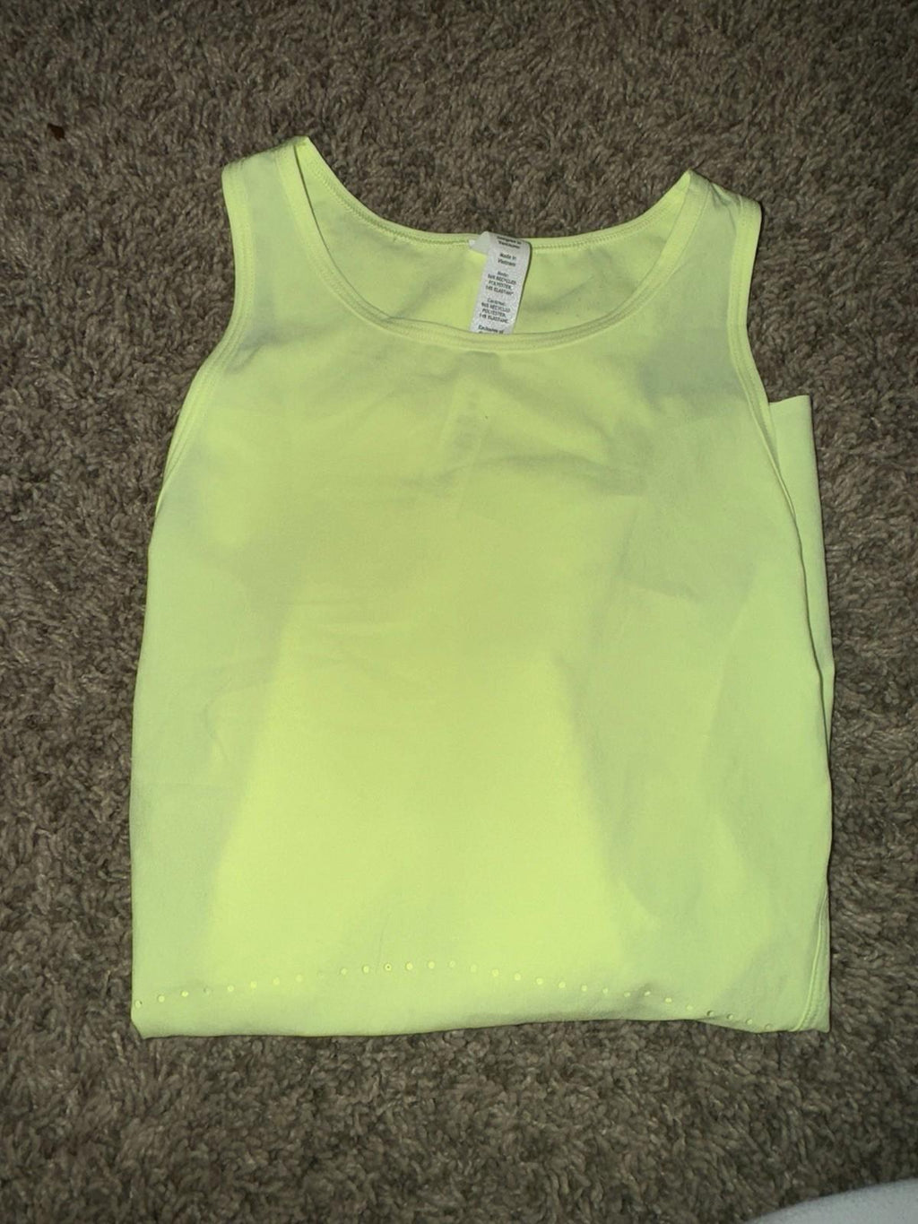 Lululemon Swift Ventilated Racerback running tank neon yellow. Size 2. NWT.