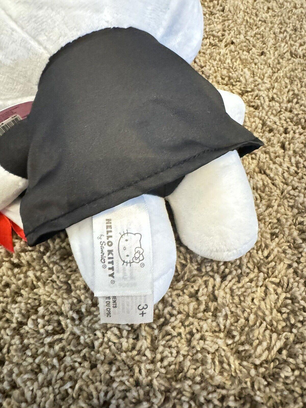 9" Sanrio Hello Kitty Graduation Plush in Cap Gown Stuffed