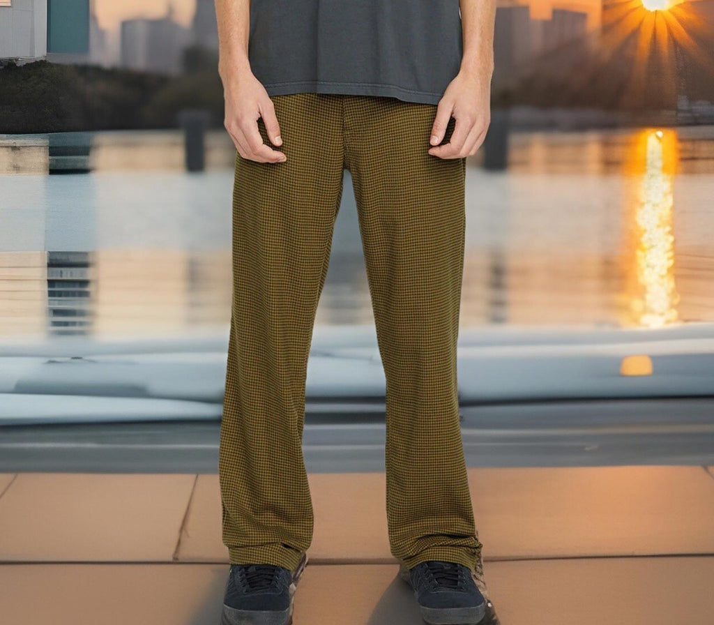 NEW! Volcom Men's Frickin Modern Fit Stretch Pant A1112306 SIZE 30X34 Shepherd