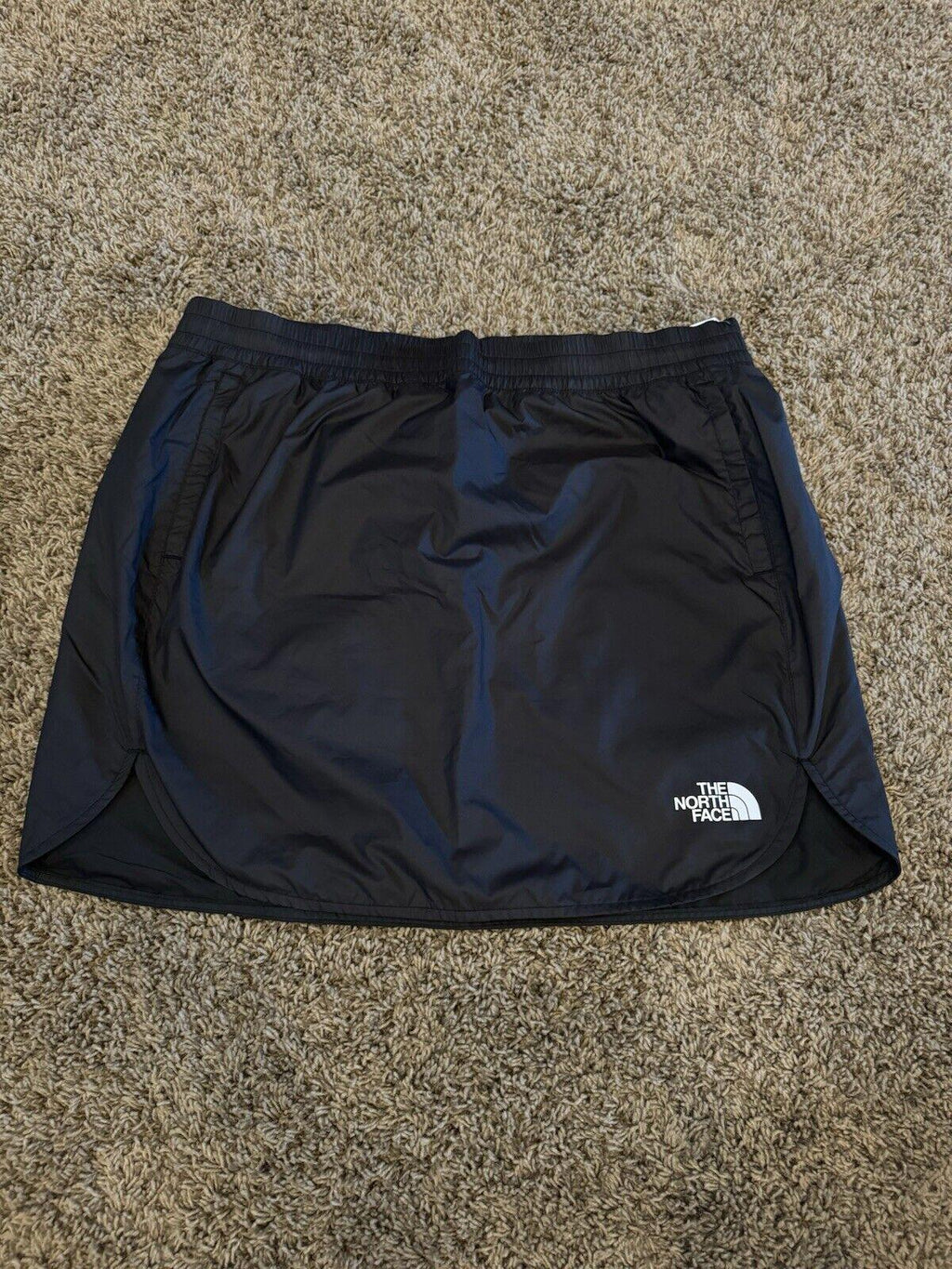 NWT north face Black hydrenaline Women Skirt LG NEW  🏓⛳️ 🎾