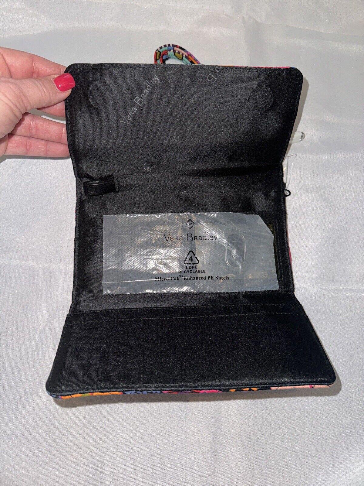 VERA BRADLEY RETIRED FLORAL FIESTA CROSSBODY WALLET Retired
