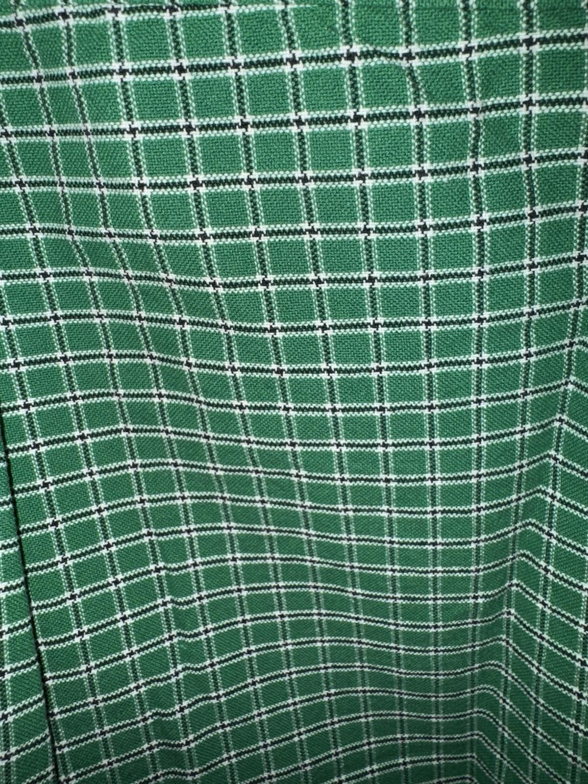 NEW UO Check Pattern Cutoff Oxford Shirt L GREEN. NWT