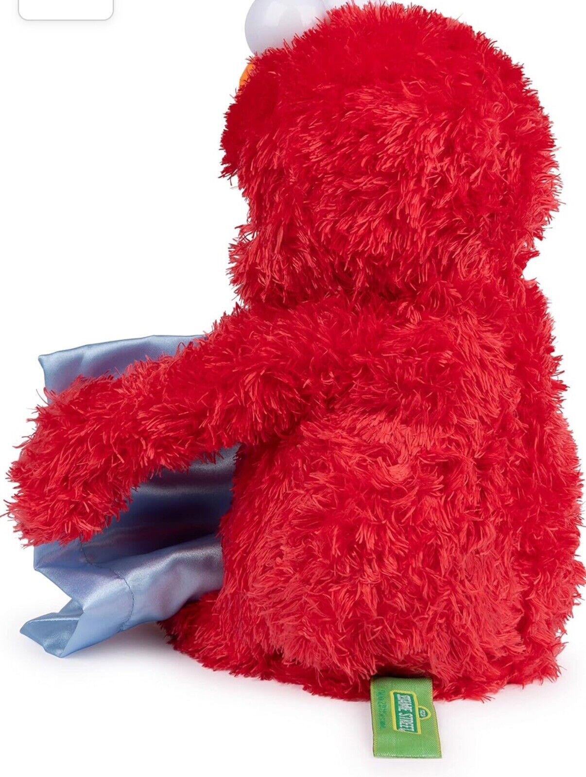 Sesame Street Elmo Peek A Boo Animated and Talking Red Gund Plush Toy Works New!
