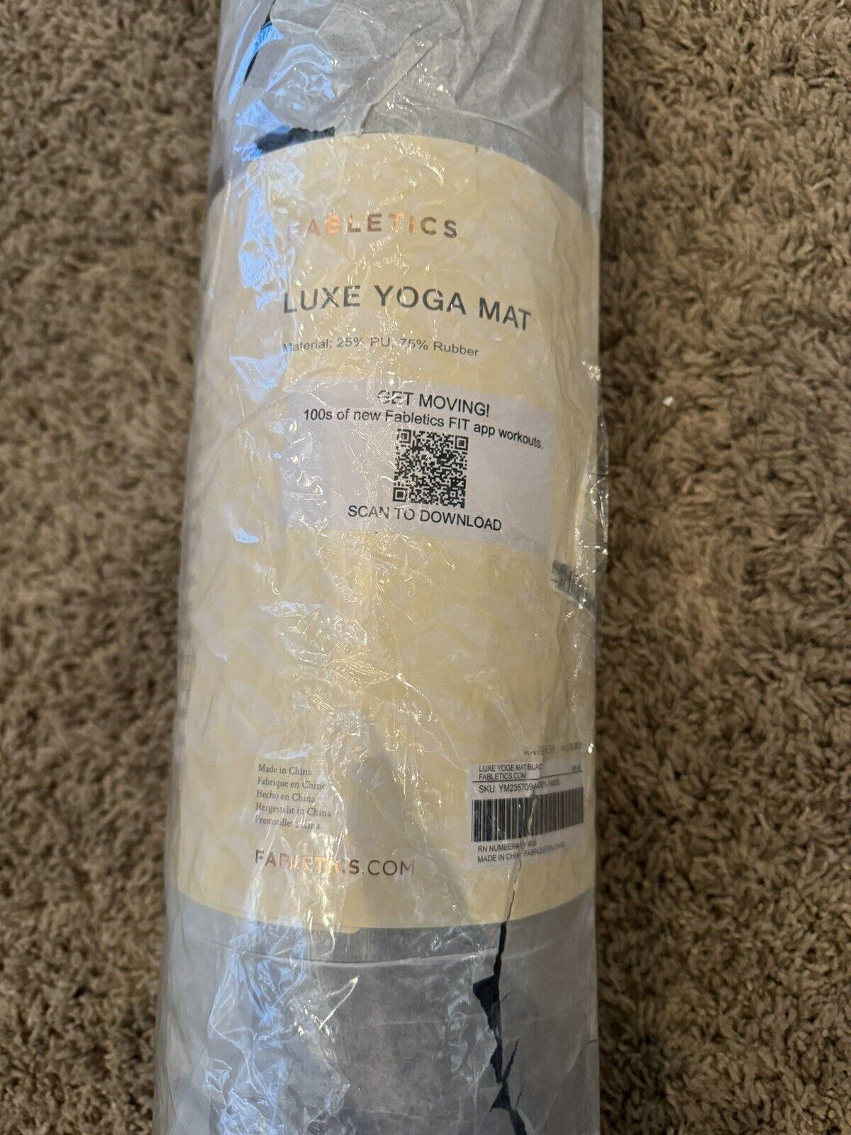 Fabletics The Luxe Yoga Mat Black. NEW!