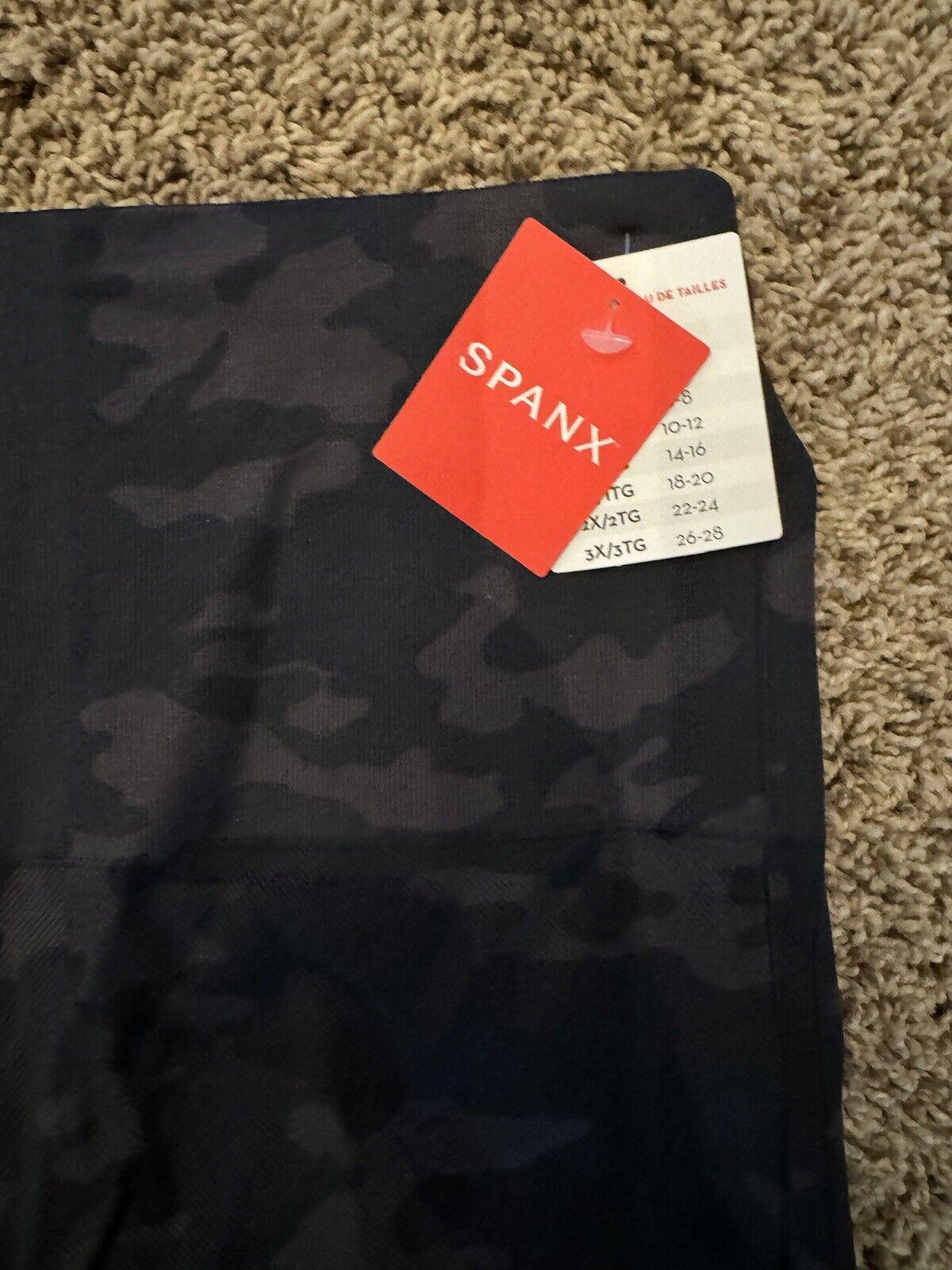 Spanx Look at me Now Leggings Womens M Blue Camouflage Compression Pants NEW!