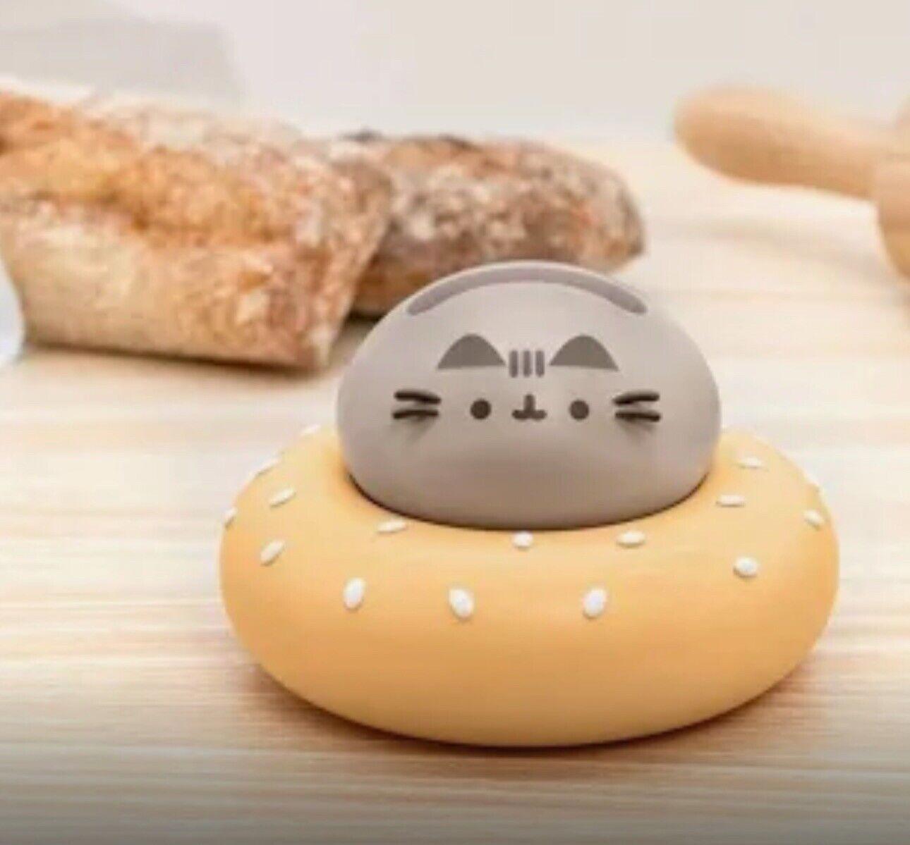 Pusheen LOAFIN’ Vinyl Figure BRAND NEW Released April 2024