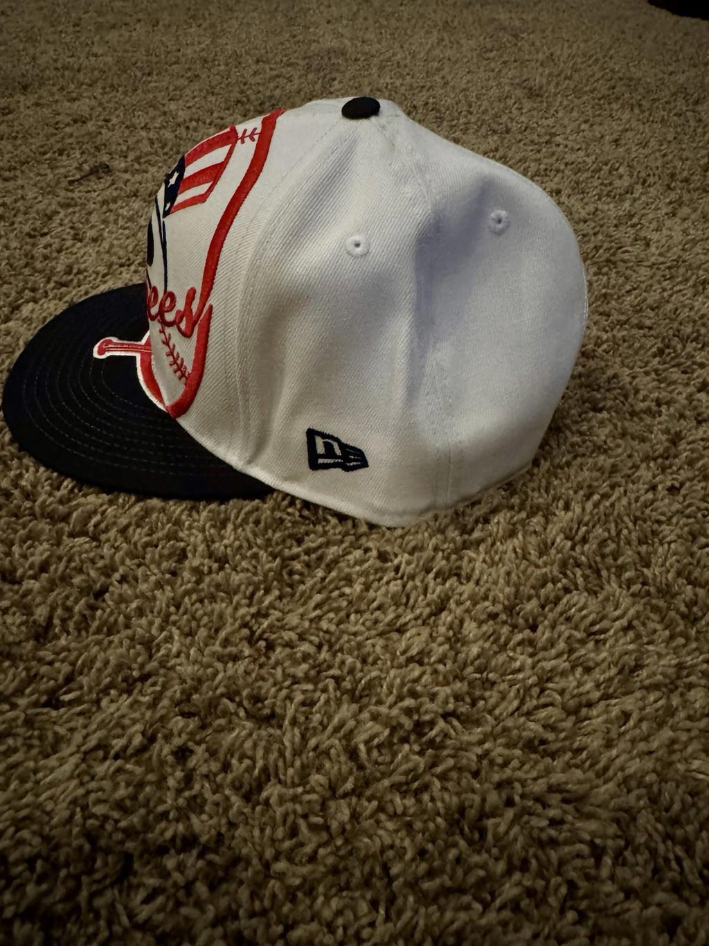 New Era 9fifty White New York Yankees Hat Cap Big Logo Embroidered Logo SnapBack