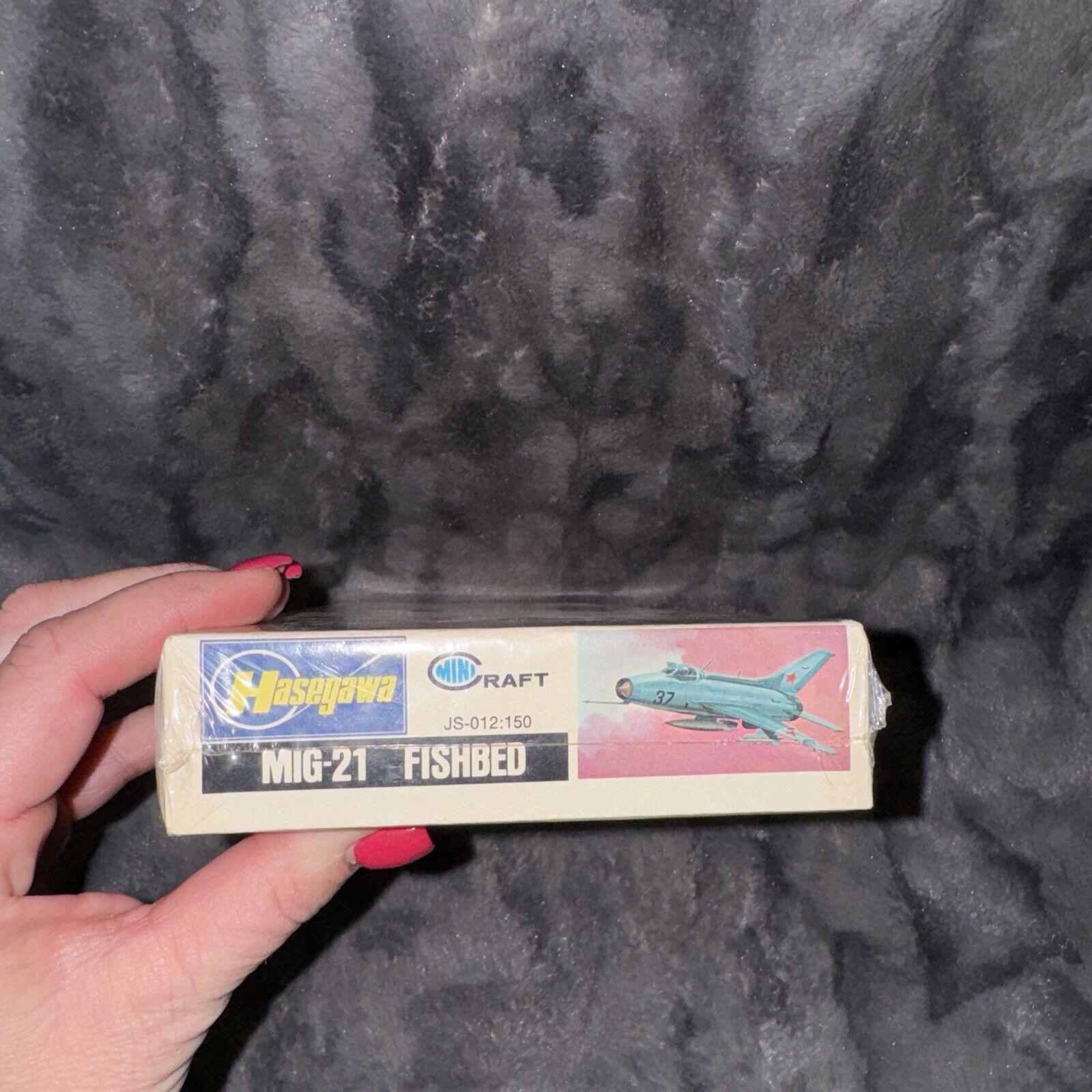 VTG HASEGAWA MODEL KIT 1:72 MIKOYANGUREVICH MIG-21 FISHBED KIT 1:72 Vintage RARE