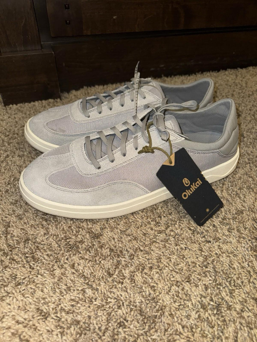 NEW Olukai mens shoes size 12 Punini sneakers, ash color. NWT