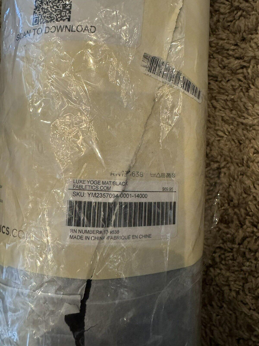 Fabletics The Luxe Yoga Mat Black. NEW!