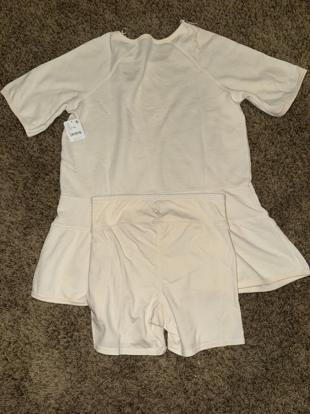 NWT Free People FP Movement I Elements Set in IVORY Size MED lounge Sold Out NEW