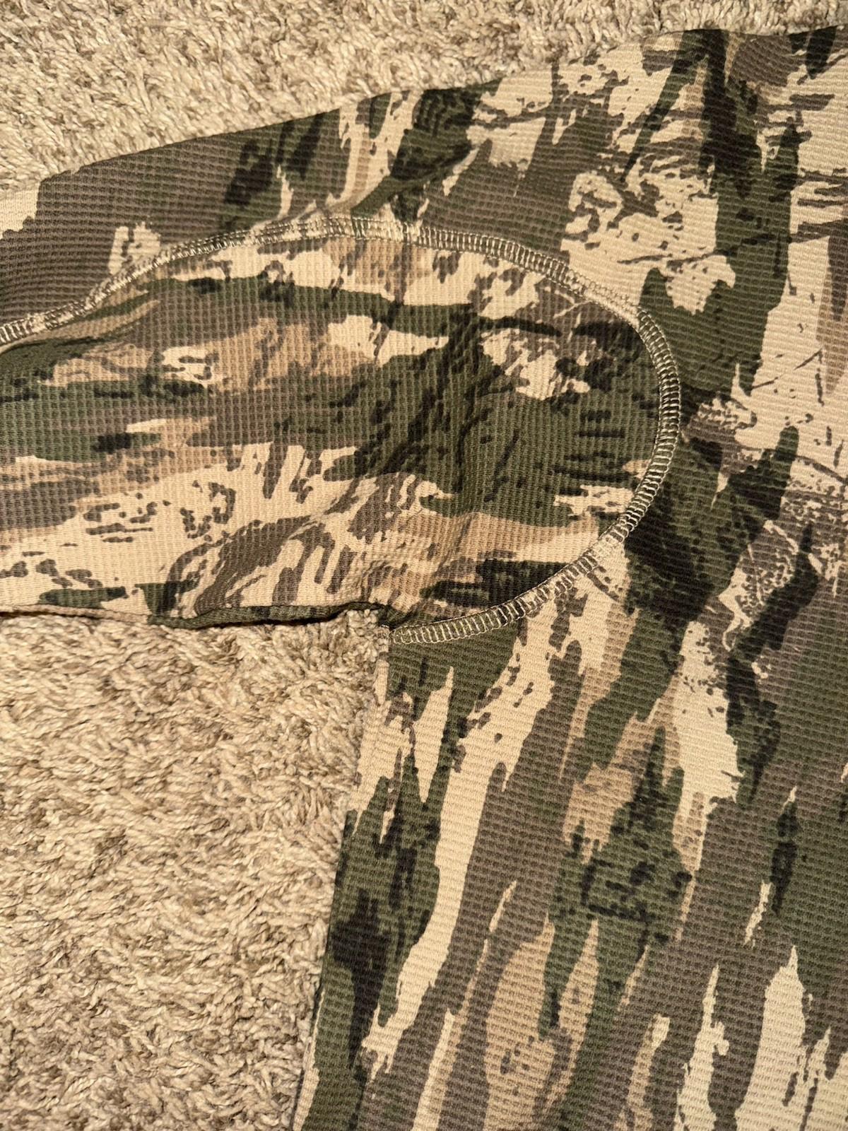 NEW No maintenance still camo overlook panel thermal SMALL NWT