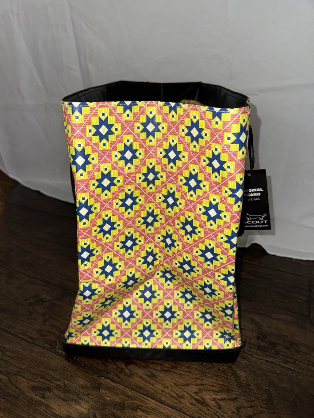 NEW SCOUT Original Deano Large Utility Tote For Women Point Taken NWT