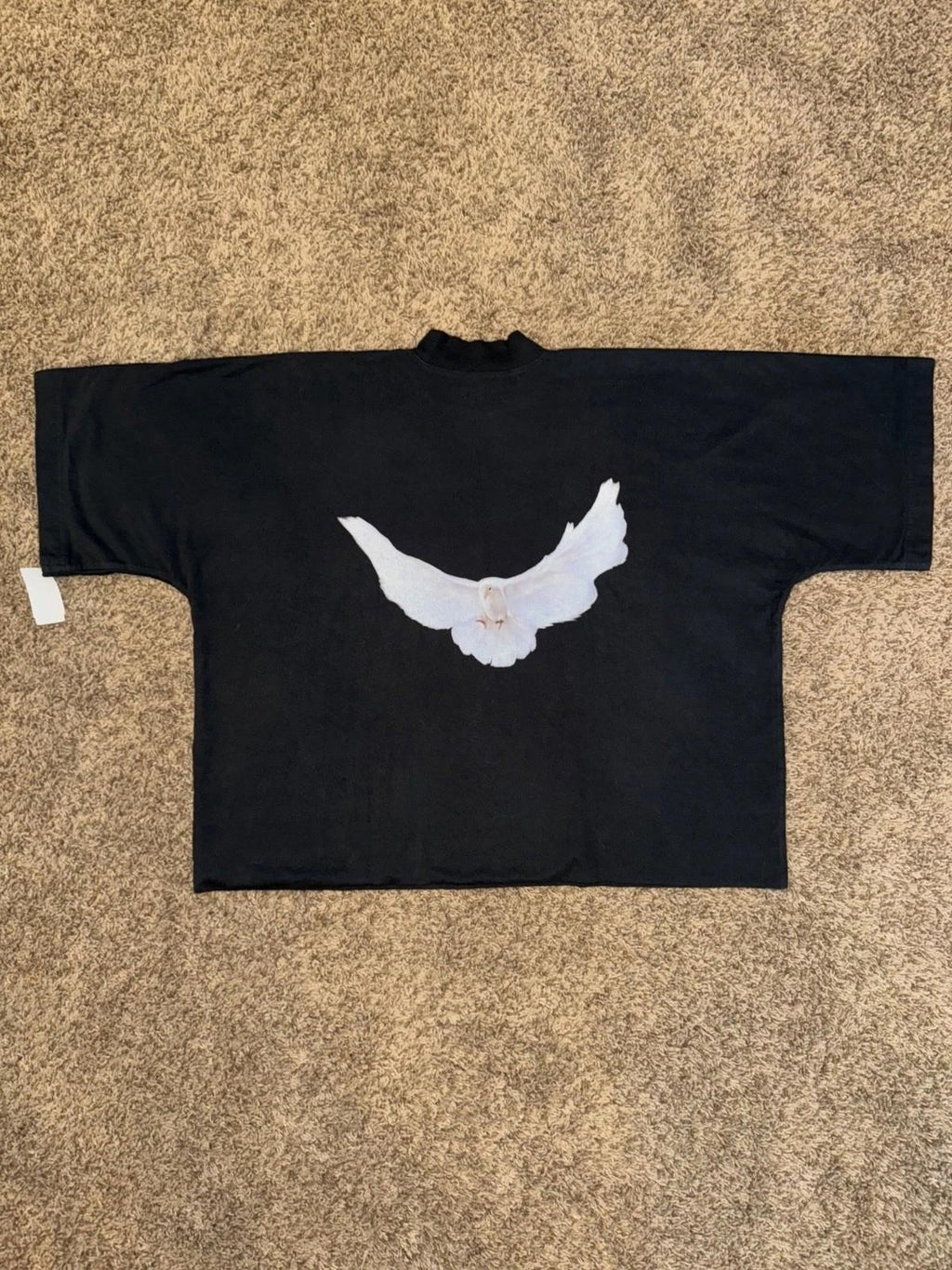NEW Yeezy x GAP Dove No Seam Short Sleeve Size Men’s XL NWOT