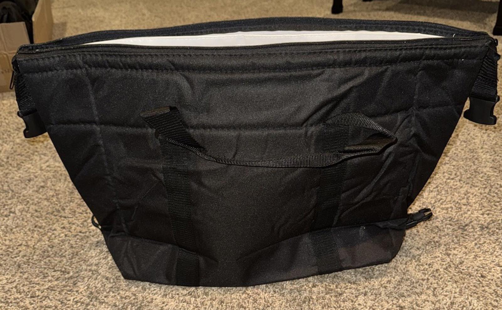 ONIVA Tarana Cooler Bag Tote Black NWOT