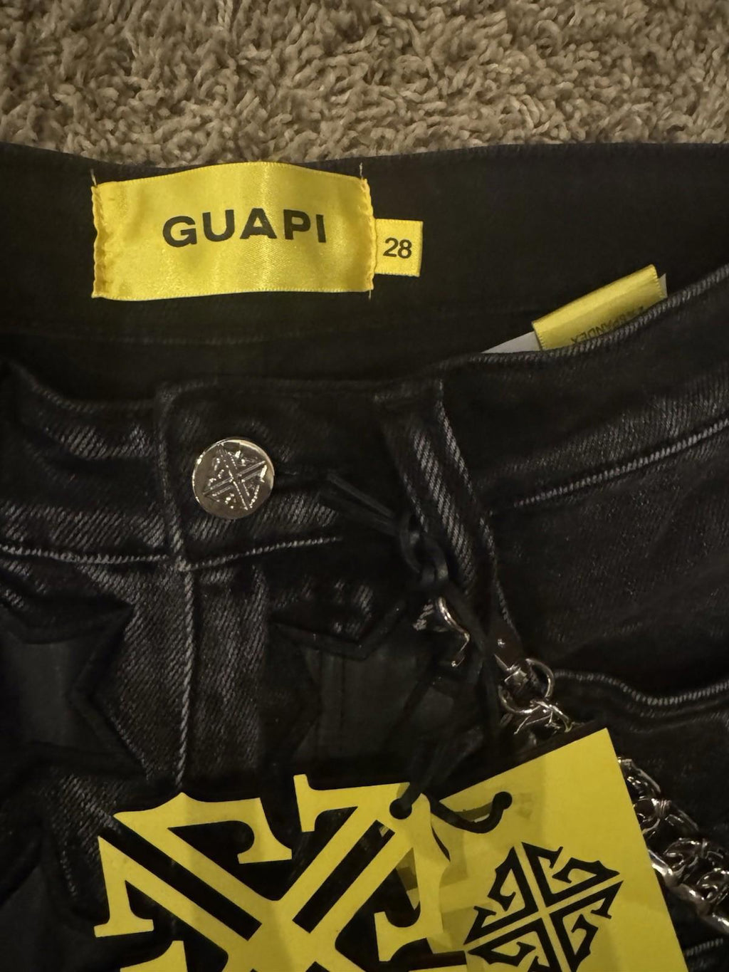 NEW! GUAPI 489OBSDS GUAPI STAR SHORTS BLACK OBSIDIAN NWT Size 28 Sold out online