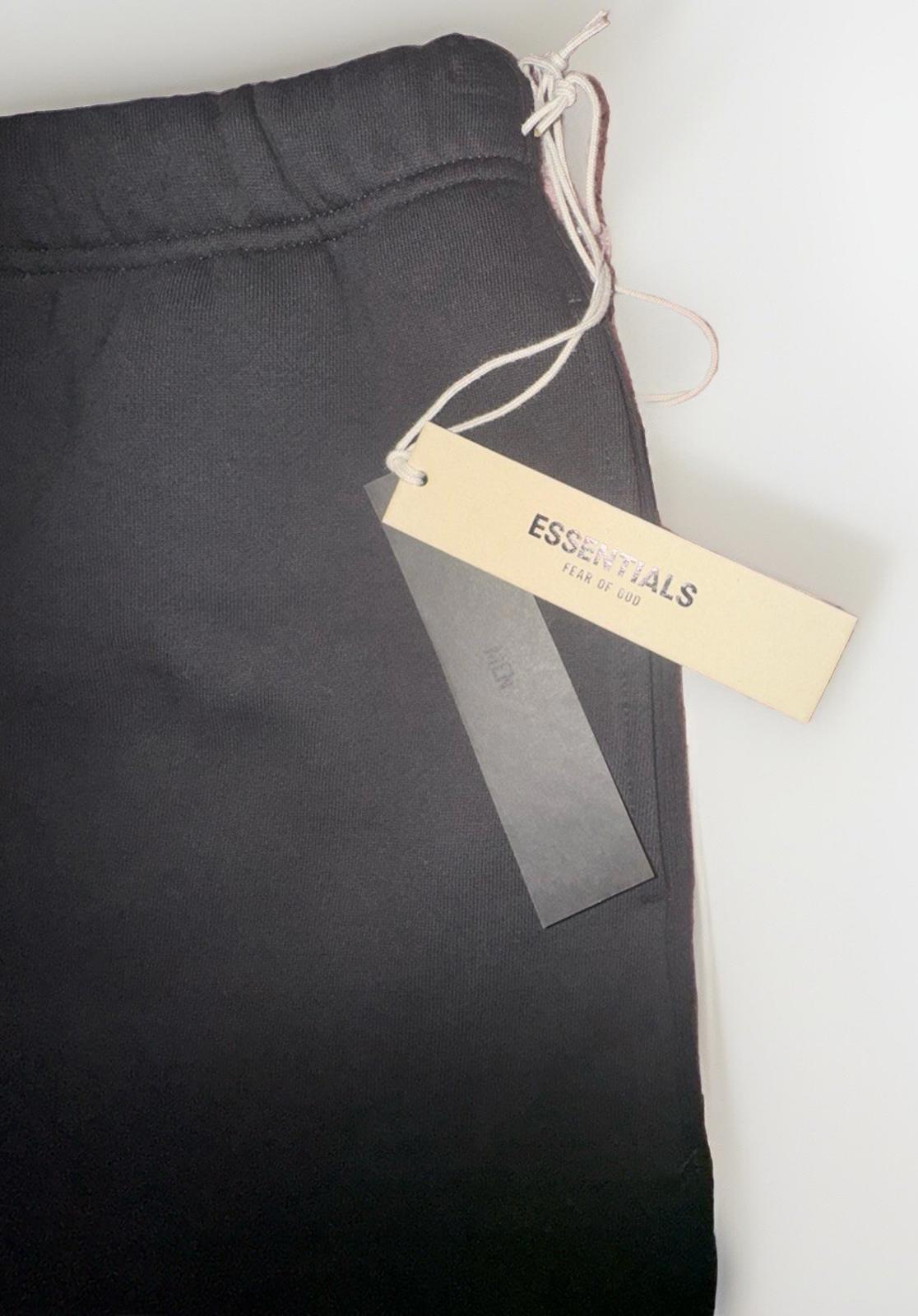 NWT FOG Fear of God Essentials 1977 Tapered Joggers Sweatpants Size XSmall Iron