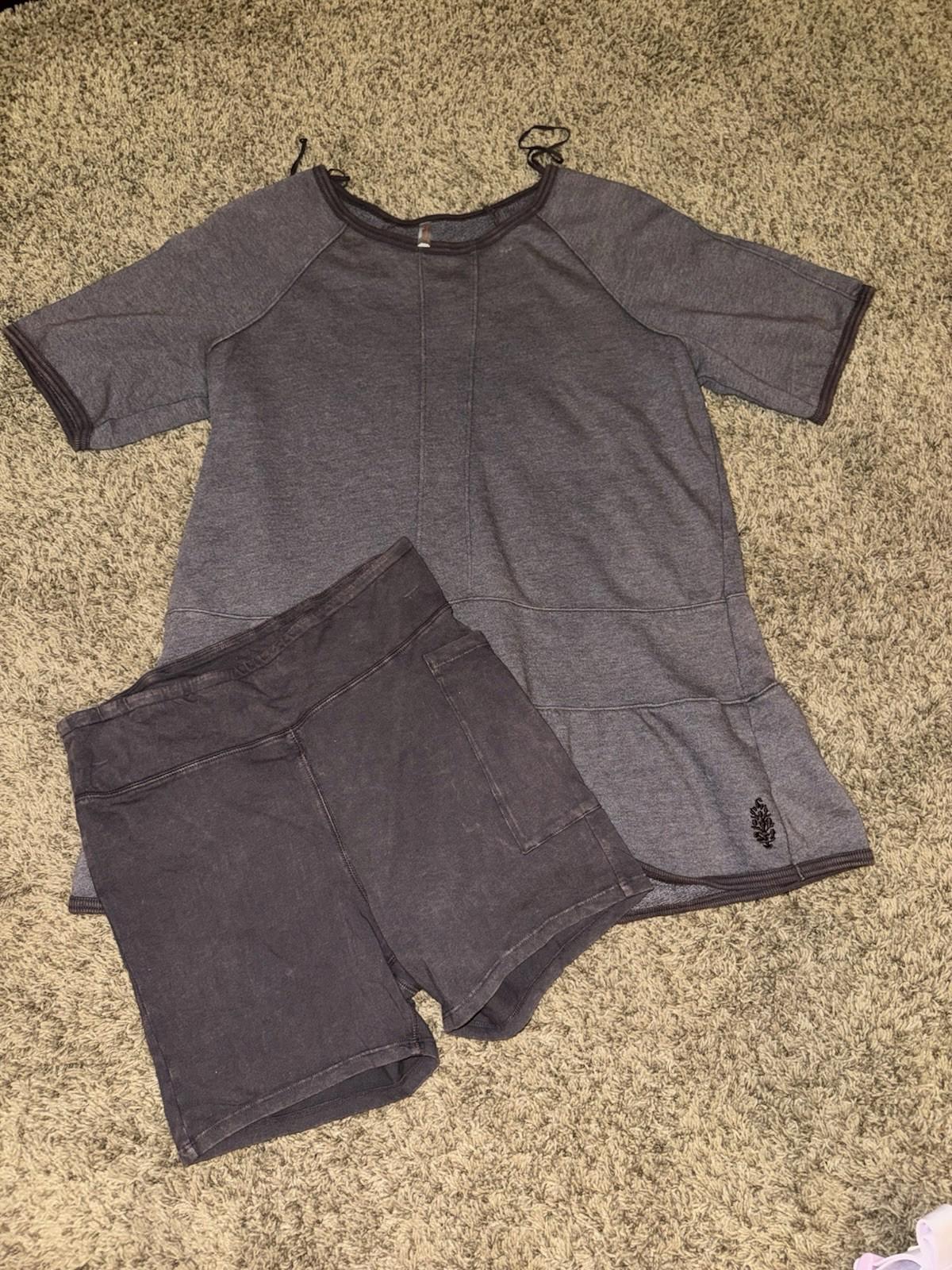 NWT Free People FP Movement I Elements Set in Gravel Size LG lounge Sold Out NEW