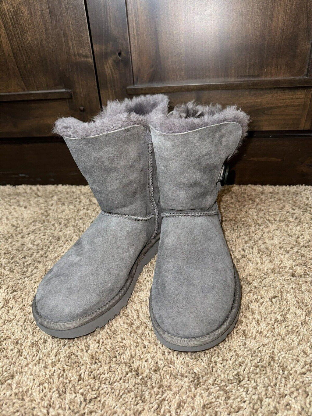 NEW! UGG Women Bailey Button II Boots Sz 5 1016226 NWOB