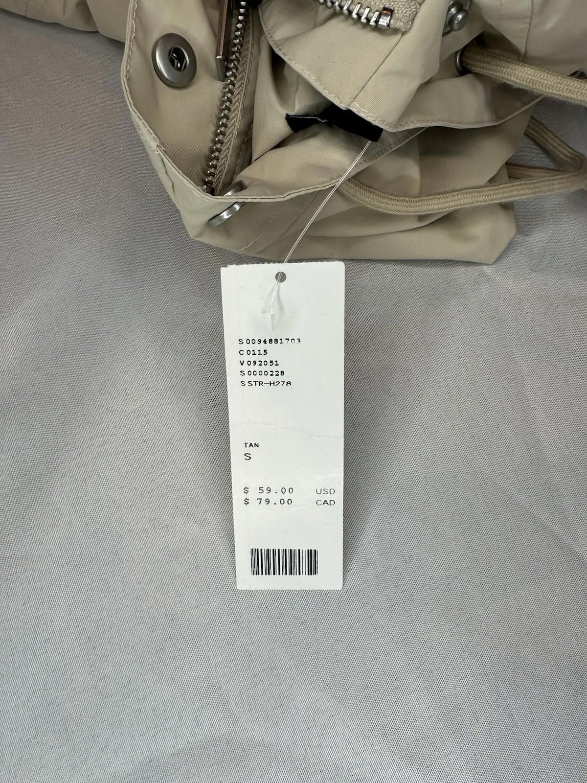 NWT Urban Outfitters BDG Casey Cropped Windbreaker Jacket Ivory S Sold out!