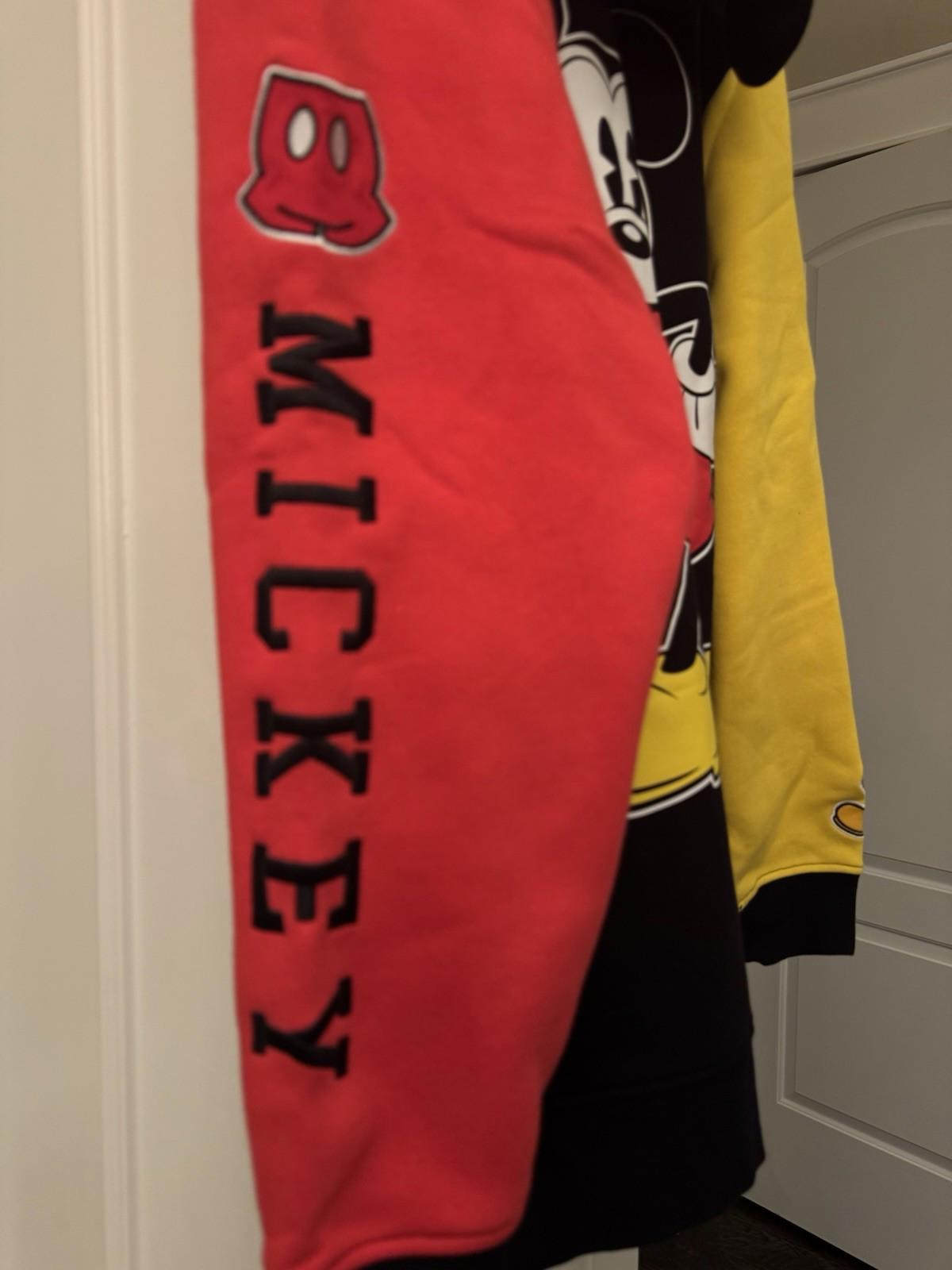 NEW! Disney Mickey Mouse ''Best of Mickey'' Zip Hoodie for Adults. Large NWT