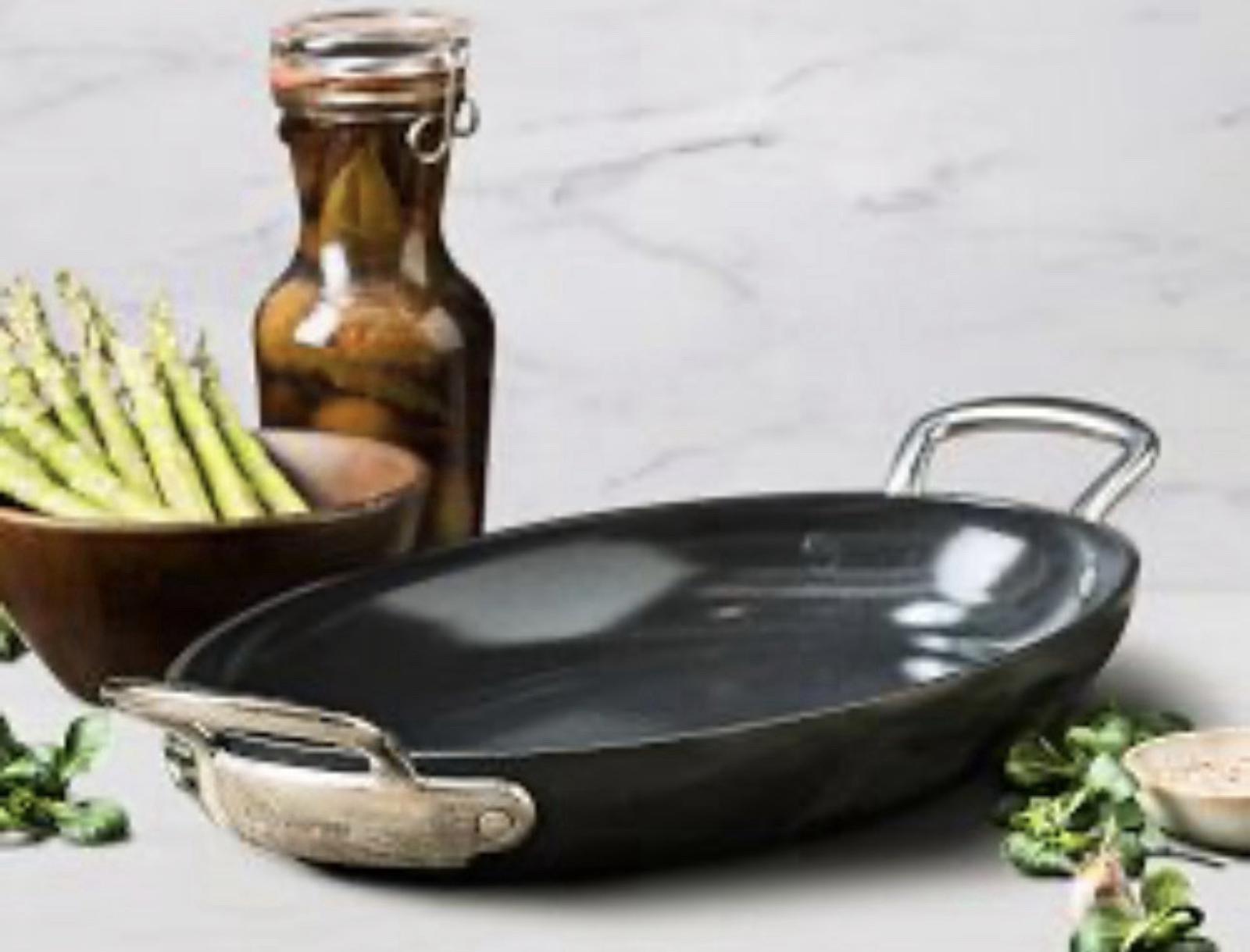 NEW GreenPan WILLIAMS SONOMA 16" x 9" Hard Anodized Ceramic Nonstick Gratin Pan