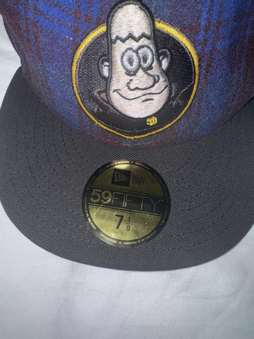 NWT New Era San Diego Padres Flannel Mascot Fitted Hat Plaid RARE Sz 7 1/8