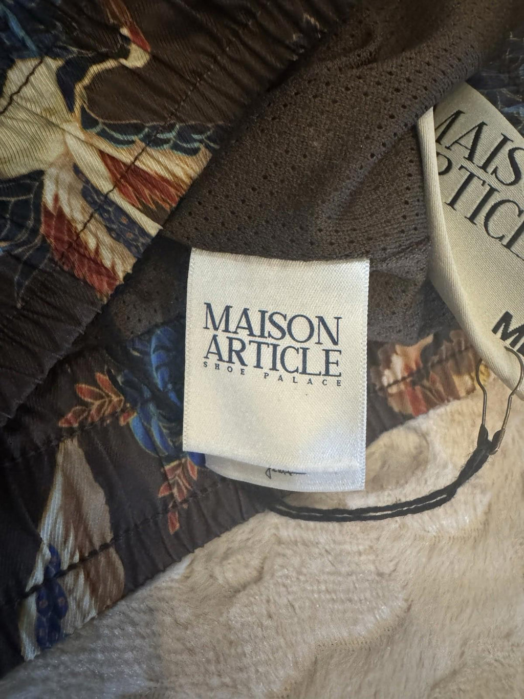 NEW! Maison Article Shorts Men's MED  Crane Black Mesh Lined Trunks NWT