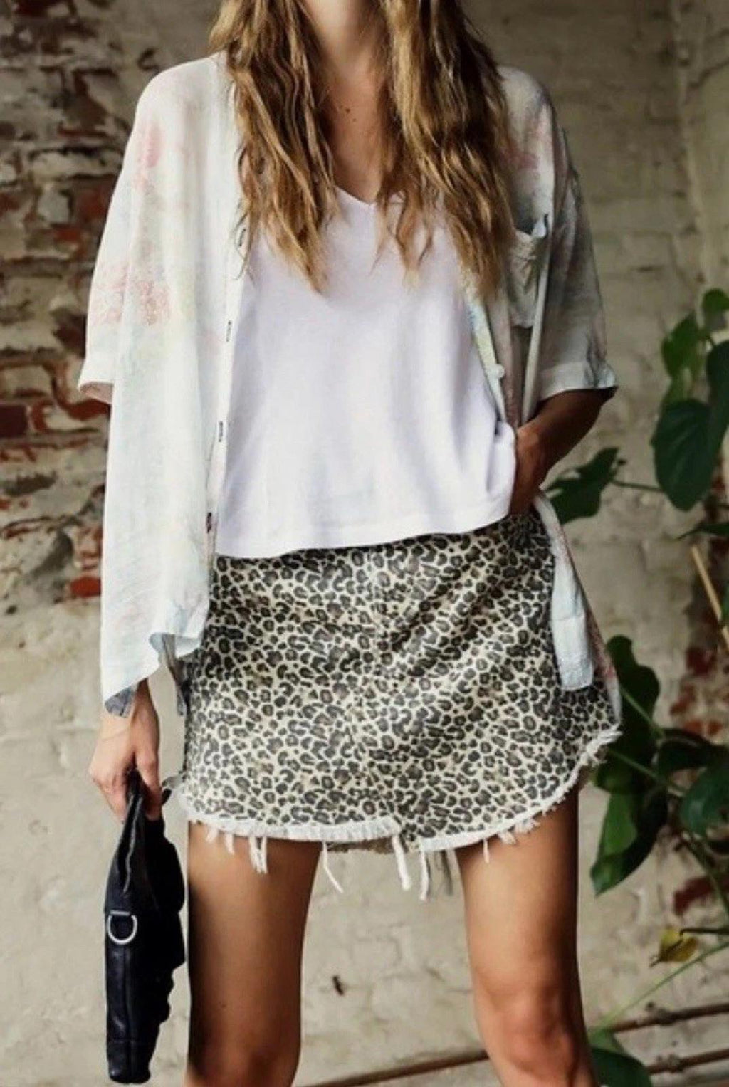 We the Free People skirt Womens 30 Cheetah Animal Print Denim Raw Hem Frayed
