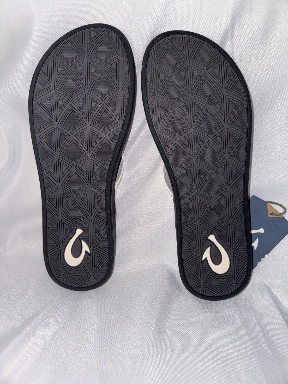 OluKai Puawe Women’s Beach Sandals- White/Black 20498-4R40 - Size 9