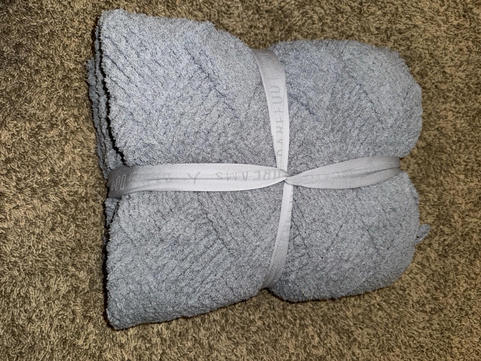 NWT $160 Barefoot Dreams CozyChic Diamond Weave Throw Blanket Gray 45"X60"