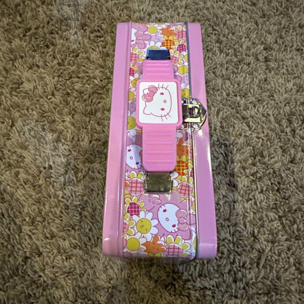 New Sanrio Hello Kitty Cafe Tin Metal Lunch Box Collectable