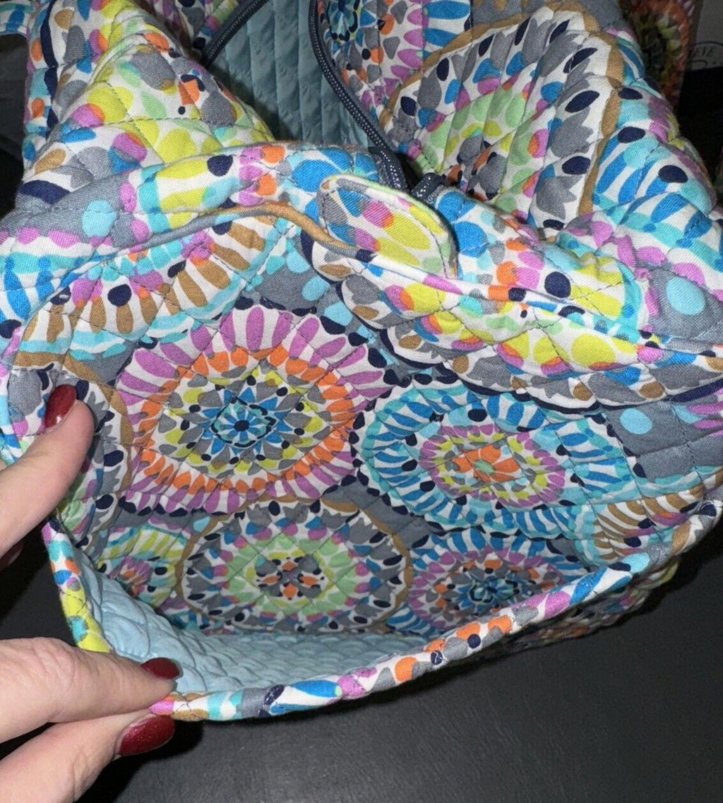 Vera Bradley Large Traveler Duffel Bag Sunny Medallion NWT