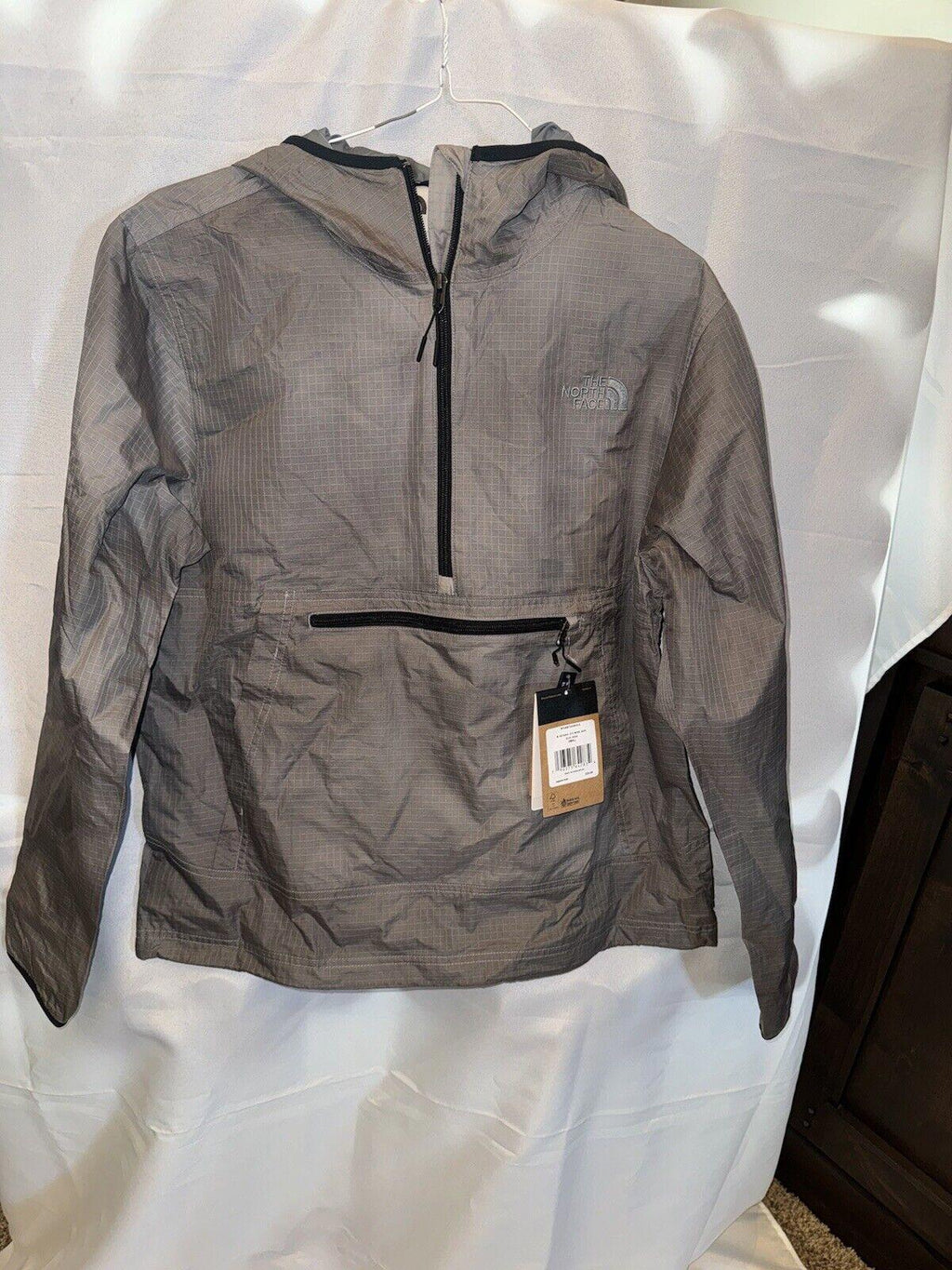THE NORTH FACE SM Gray Botanical-Dyed Jacket NWT