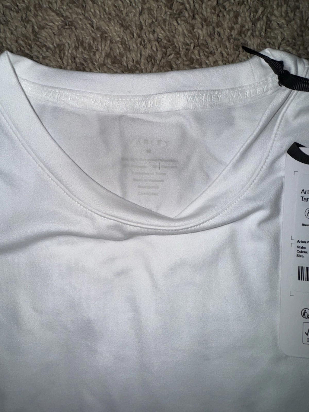 VARLEY Arton Performance Tank Top. Medium. White with Forest green NEW MSRP $72