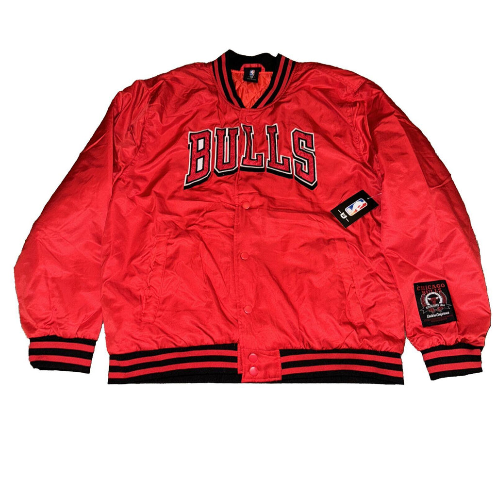Vintage Chicago Bulls Jacket NBA Officially Licensed. NWT