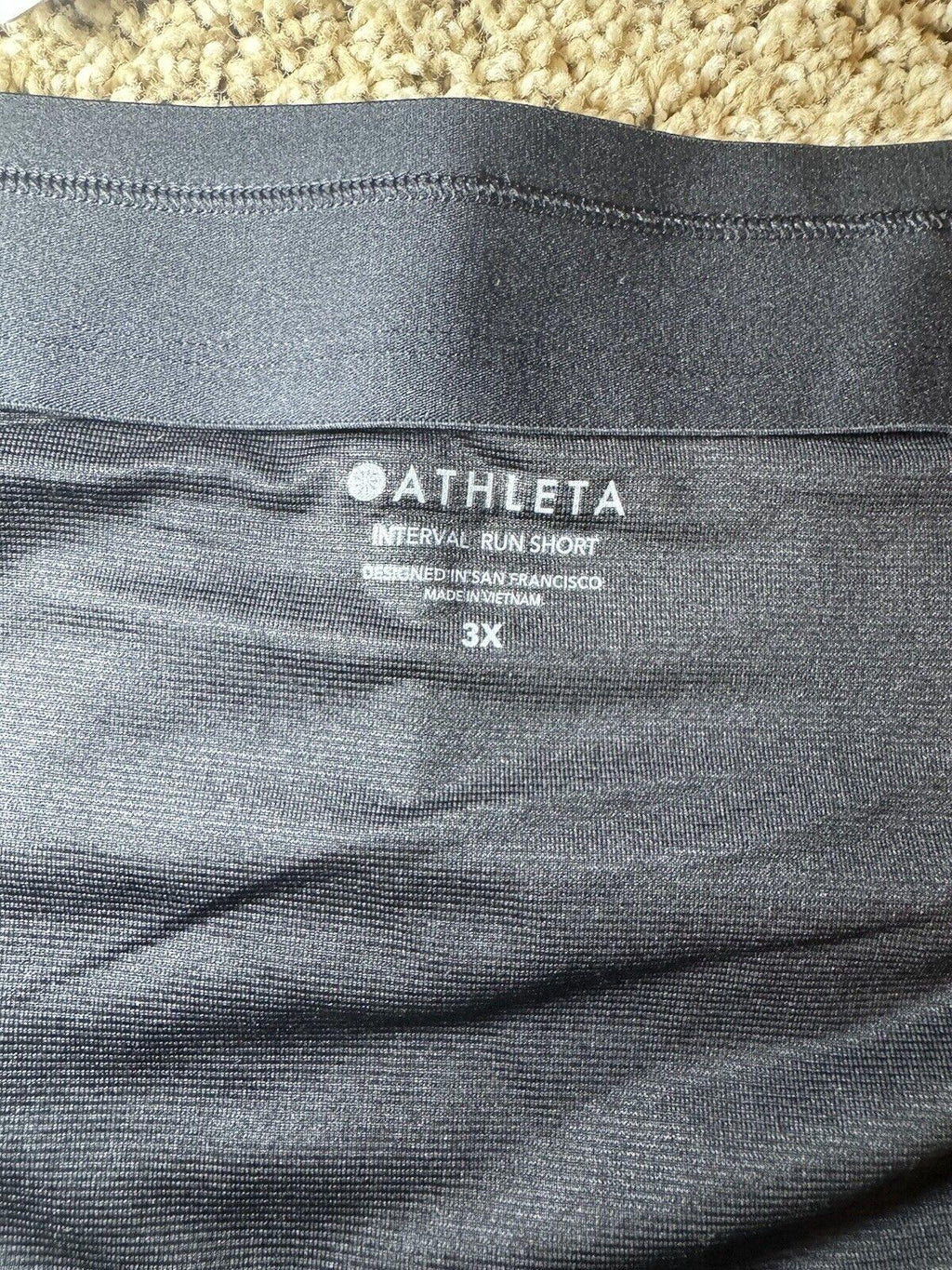 Athleta Interval Run Short-Black-Size 3X-NWT