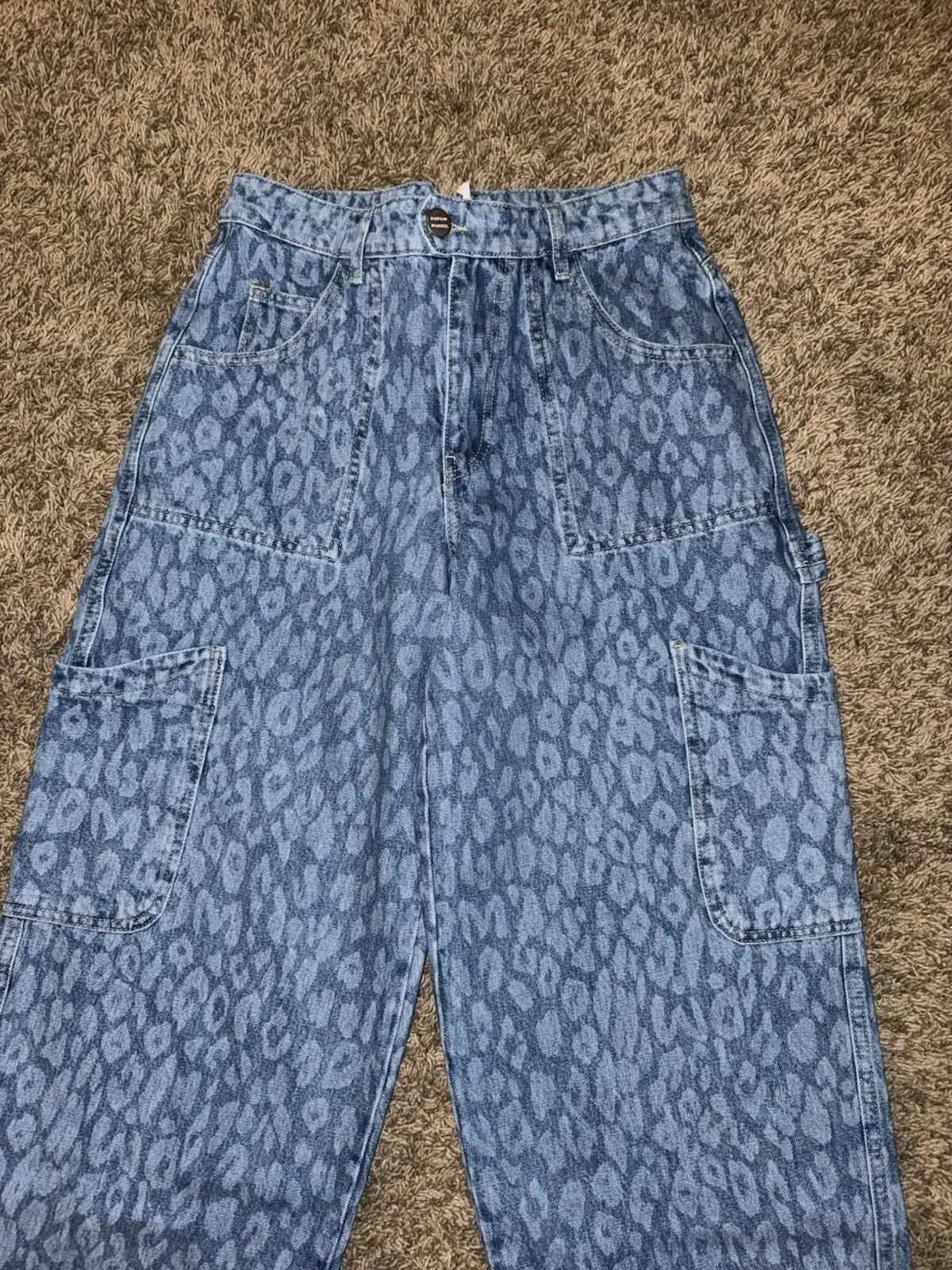 Revolve Damson Madder Drew Straight Leg in Leopard Jaguar Laser Blue size 8 NEW!