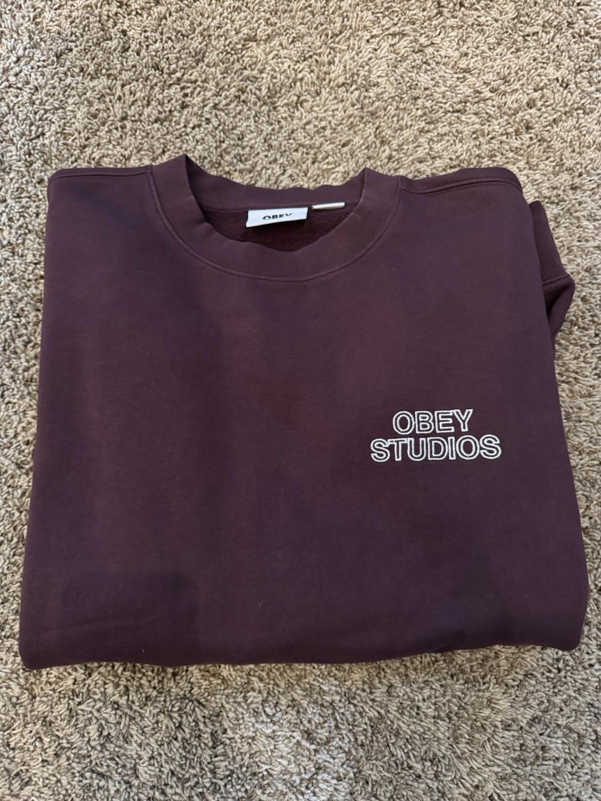 NEW! OBEY STUDIOS FADED CREW Burgundy Winetasting Faded Red Size Medium