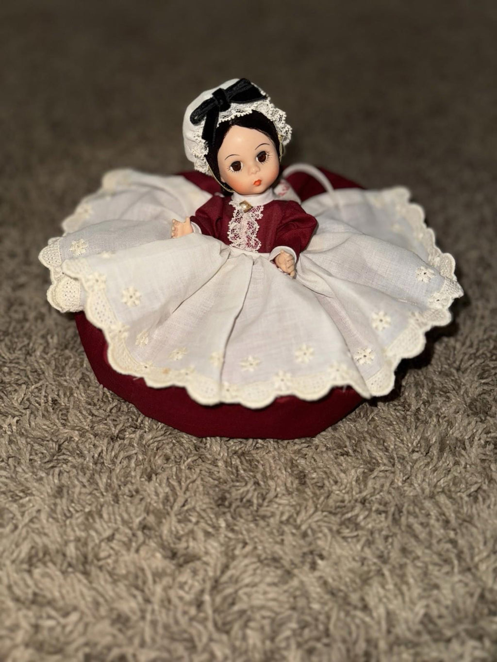 Vintage Madame Alexander Dolls Lot Collection of 5 some with tags - 8”