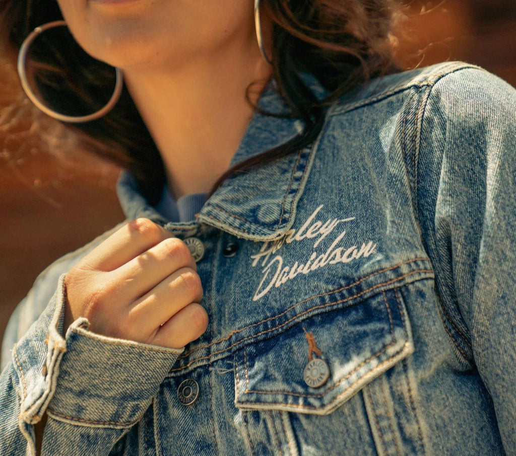Harley Davidson Women’s Essential Bar & Shield Denim Jacket Size Small NEW