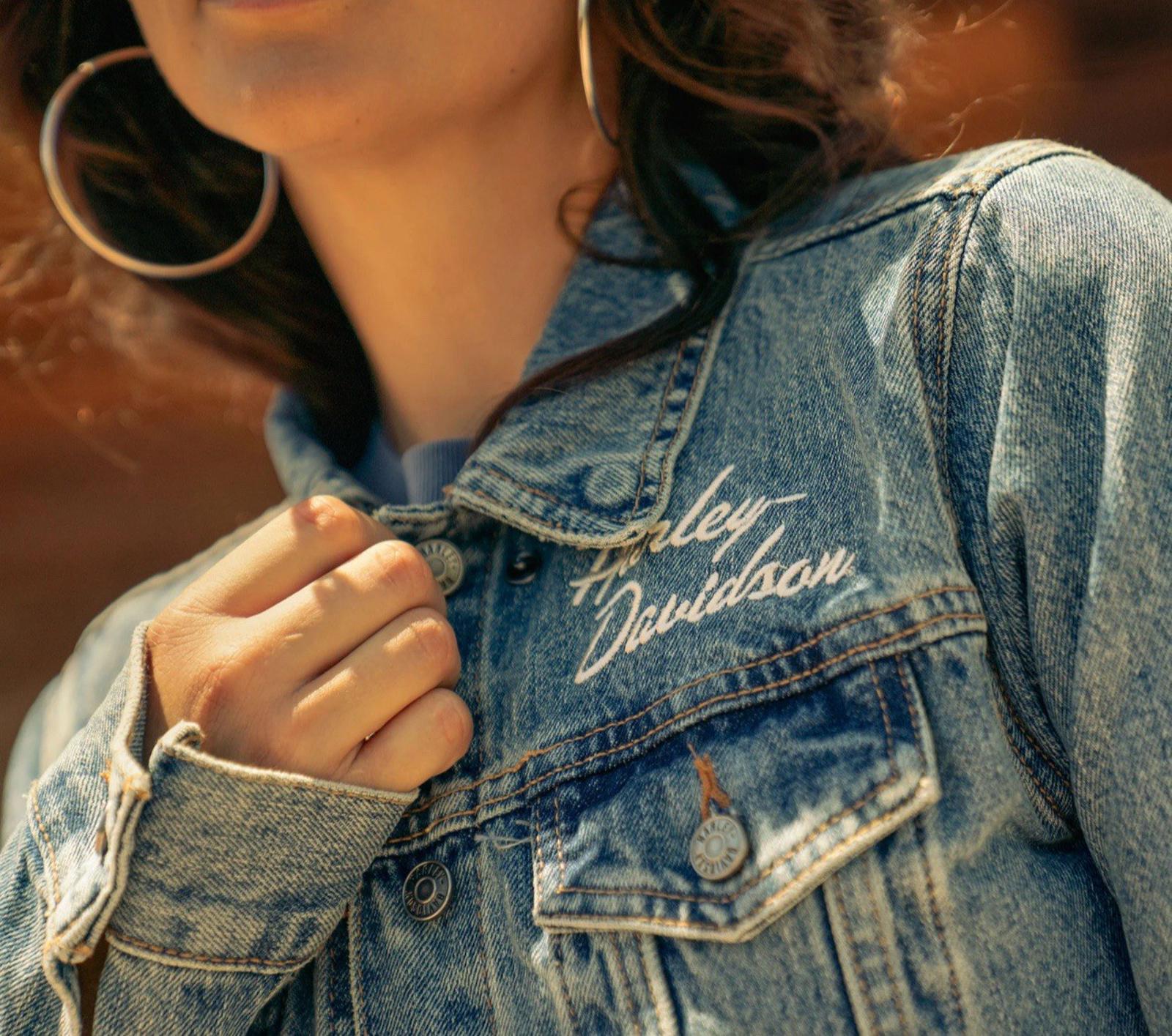 Harley Davidson Women’s Essential Bar & Shield Denim Jacket Size Small NEW