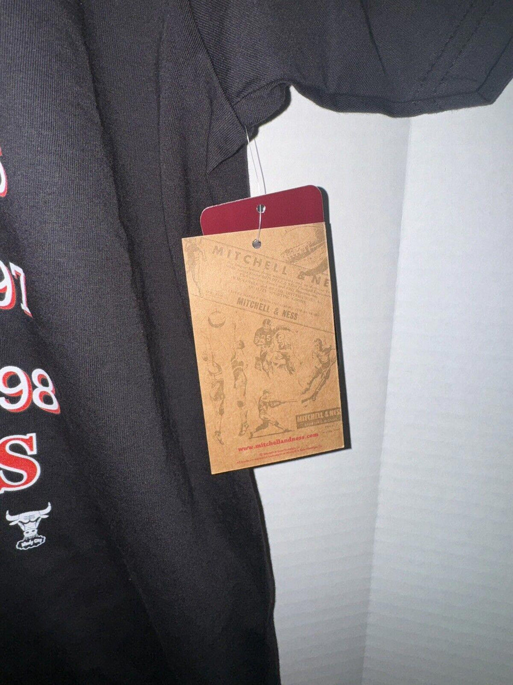 Mitchell & Ness Chicago Bulls 6 Time Champions tee XL
